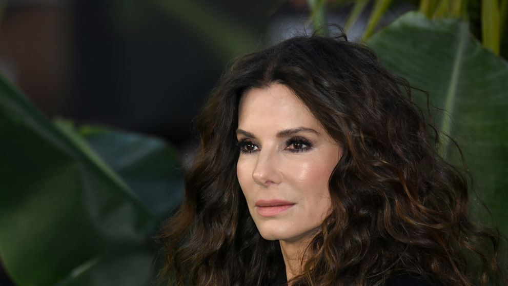 Sandra Bullock, de nerecunoscut după moartea iubitului. Actrița a dispărut complet din viața publică. Decizia radicală luată în tăcere