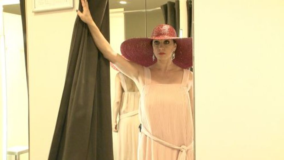 Beatrice Rancea a dat negrul pe roz! Oare cum se va imbraca in noul sezon de la 