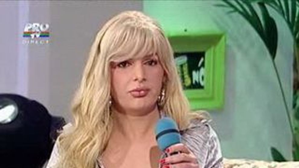 Transexualul Cristina: 
