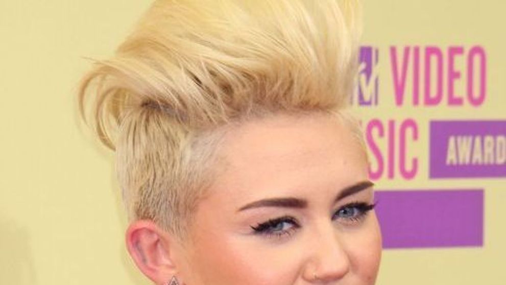 Miley Cyrus, <span style=