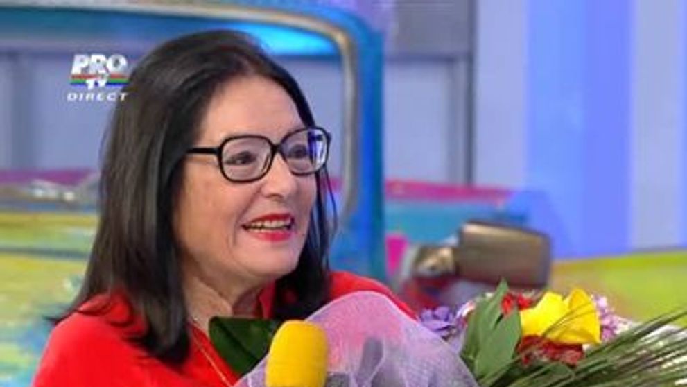Nana Mouskouri: 