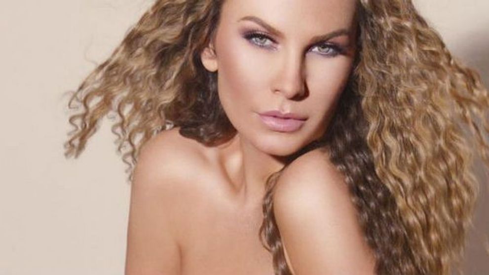 Atunci, nu-i facea pe barbati sa arda in flacari: Anna Lesko in anii '90, pe vremea cand era iubita lui Irinel Columbeanu