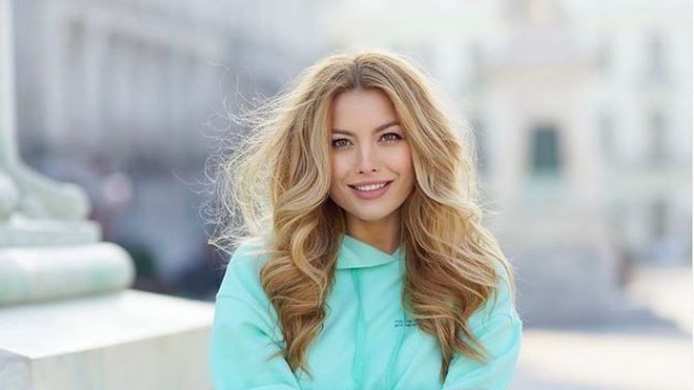 Elena Gheorghe, mesaj emoționant pe Instagram după ce ea și 11 membri ai familiei au fost confirmați cu Covid-19