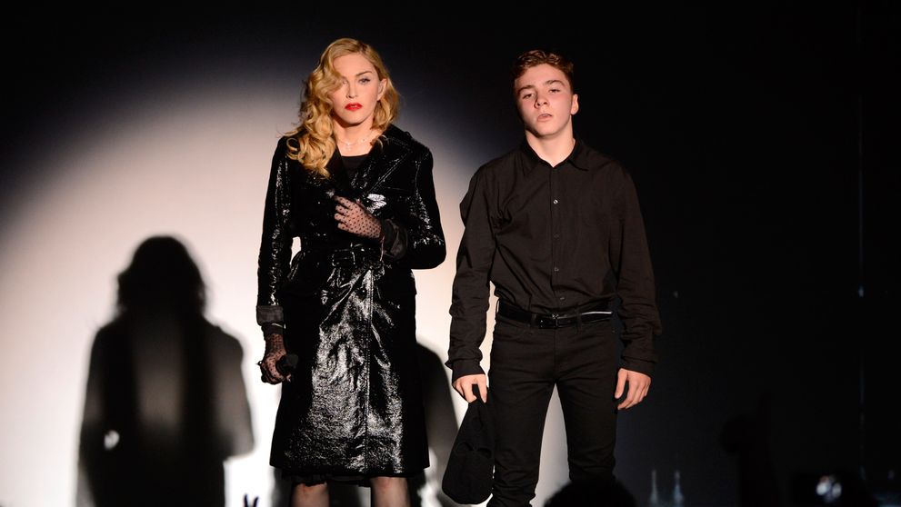 Madonna recunoaște că s-a gândit la sinucidere în timpul „durerosului” proces de custodie pentru fiul ei, Rocco