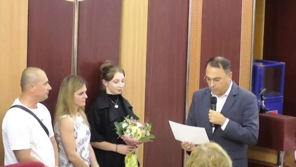 Ana Maria Bărbosu, cetățean de onoare al Municipiului Focșani. Gimnasta medaliată cu bronz la JO 2024 a fost premiată cu suma de 10.000 de lei