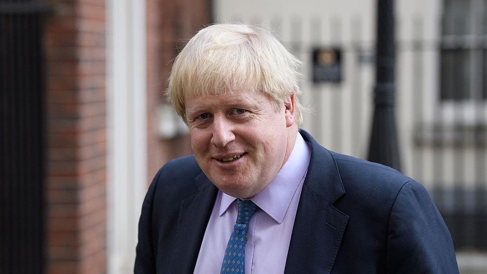 Boris Johnson a revenit la muncă. Primele imagini cu premierul britanic după recuperarea infecției cu coronavirus