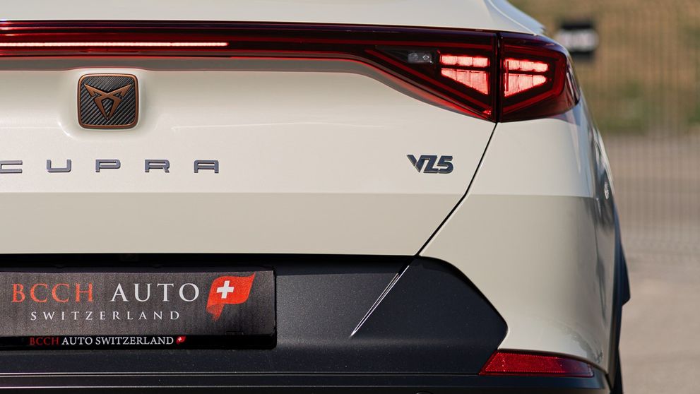 (P) Experiență auto completă cu BCCH Auto Switzerland: Test drive, leasing și garanție extinsă