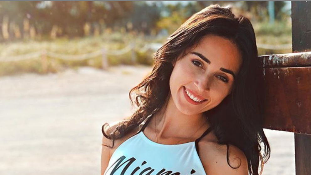 Andra Gogan nu mai e o fetiță. Poza sexy de pe Instagram care a transformat-o într-o femeie fatală