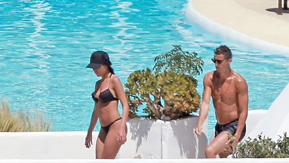 Iubita lui Cristiano Ronaldo este insarcinata in 5 luni si arata mai sexy ca niciodata! Cum au fost surprinsi cei doi