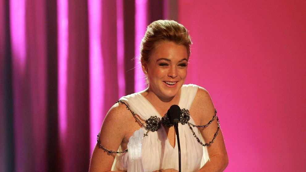 Linsday Lohan și-a amenințat două angajate, deoarece nu și-au asortat sandalele