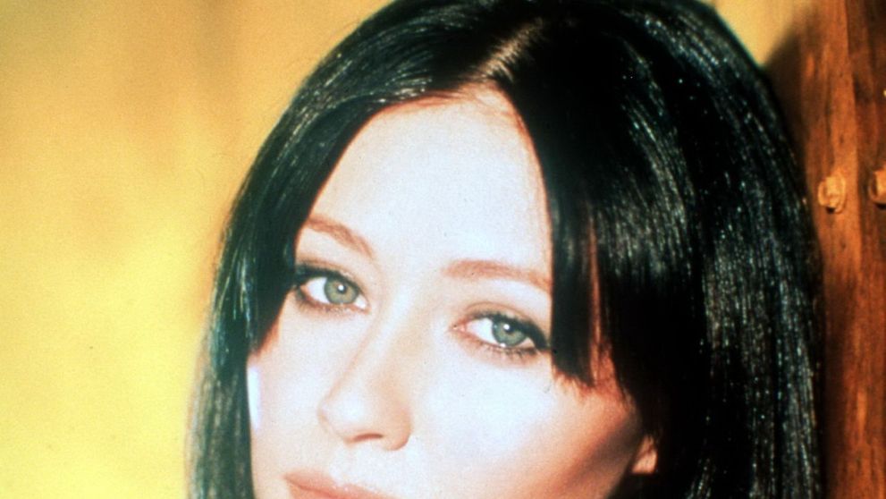 Brenda din Beverly Hills, dupa doi ani de lupta impotriva cancerului si sesiuni dure de chimioterapie. Cum arata acum
