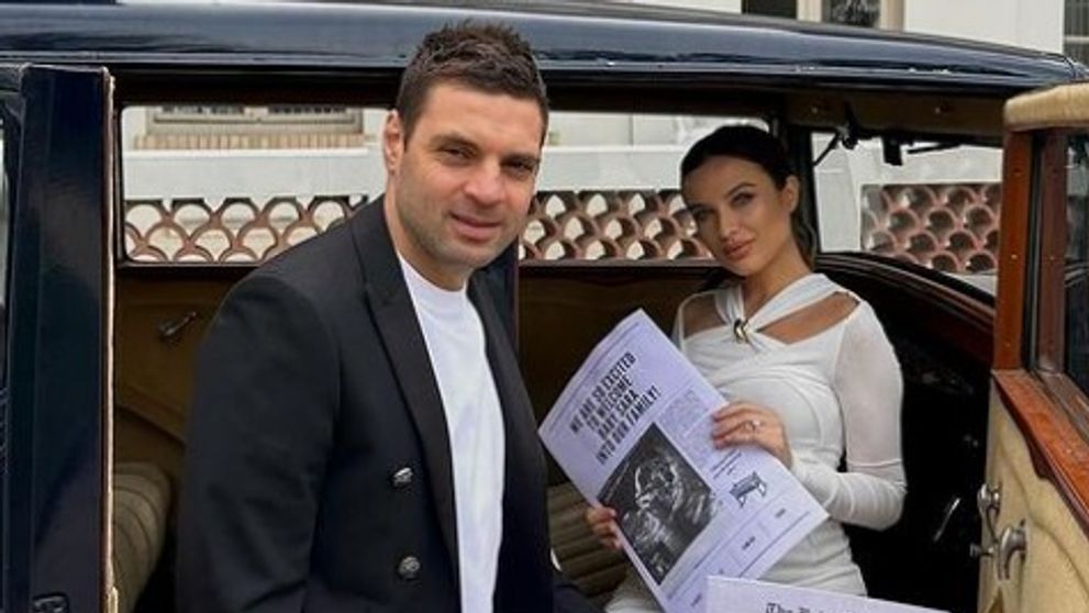 Adrian Popa și soția lui vor deveni părinți! Cum o va chema pe viitoarea lor fiică: „Universul funcționează pe căi misterioase”