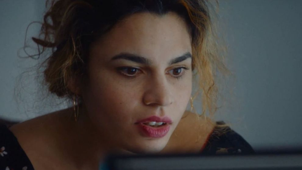 „Singură la nunta mea”, o poveste despre lupta pentru depășirea condiției umane, la cinema din 2 noiembrie