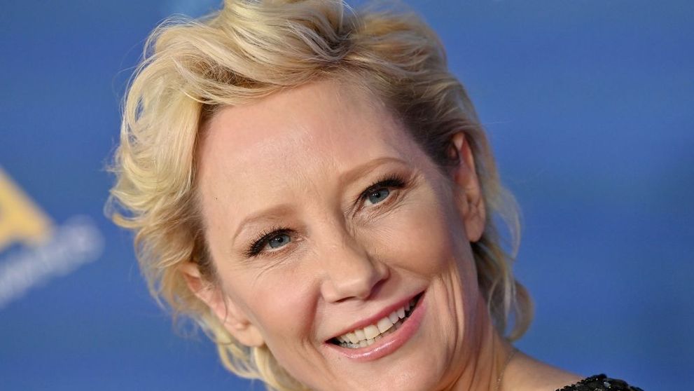 Noi detalii despre starea de sănătate a actriței Anne Heche. A fost declarată în moarte cerebrală