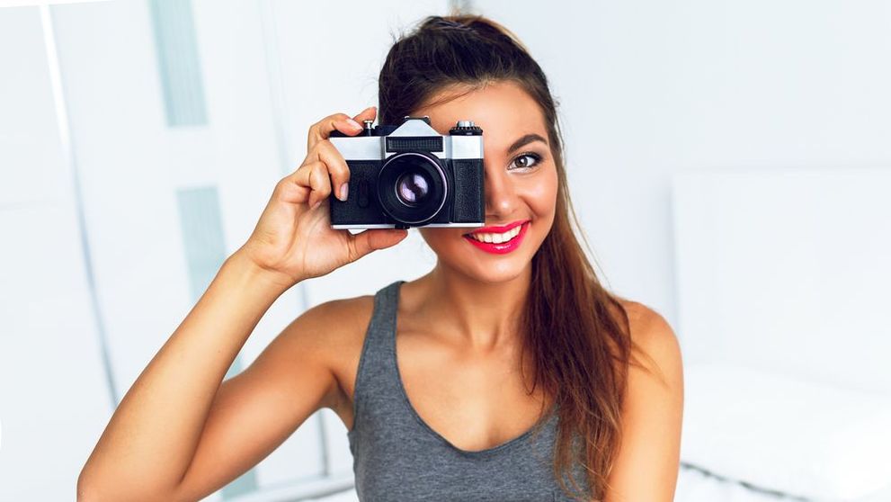 Cum sa iesi mai bine in poze. Sfaturi pentru orice femeie pasionata de fotografie