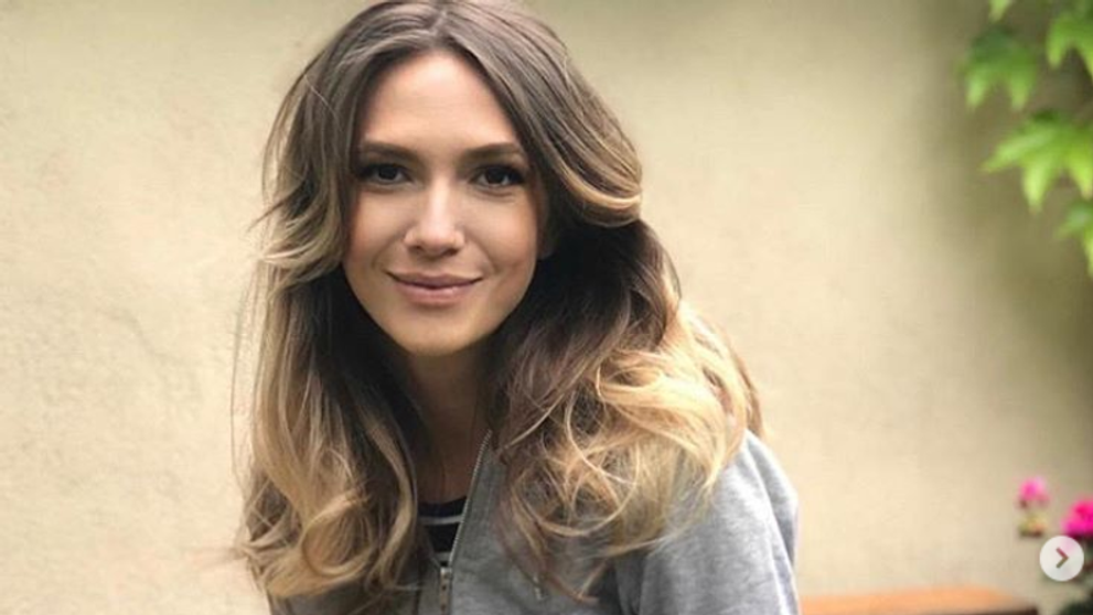 Adela Popescu răspunde întrebărilor de pe Google. Ce curiozități au avut internauții 