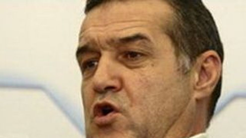 Gigi Becali: 