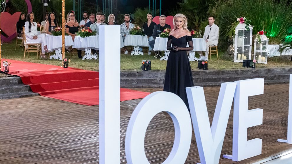 Marea Finală Love Island, 10 noiembrie 2023. Cum a început cea mai importantă seară pentru cei șase finaliști