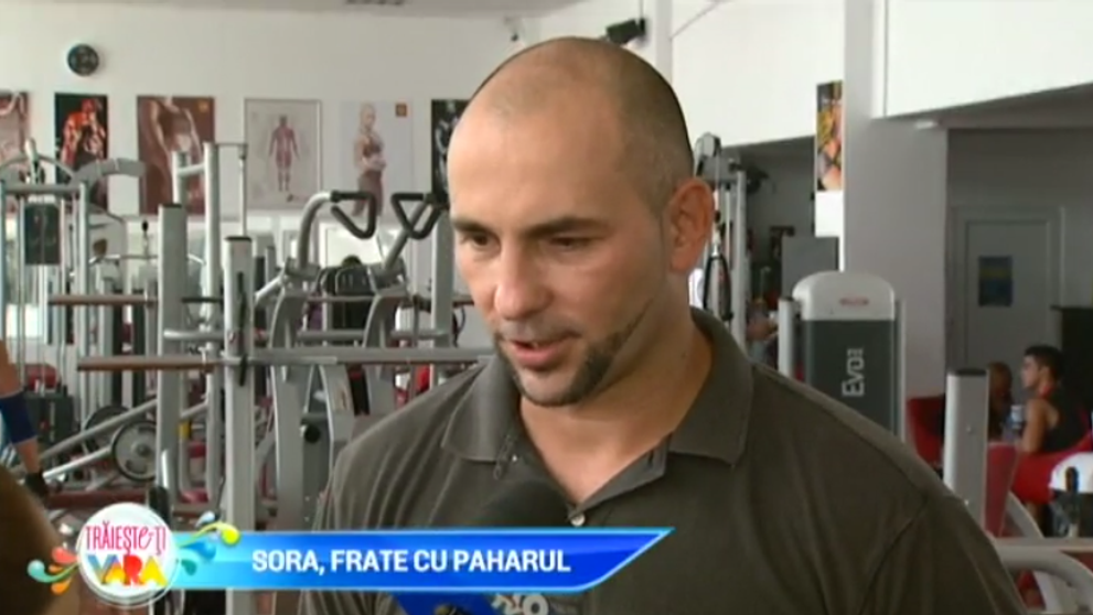 Sora, frate cu paharul