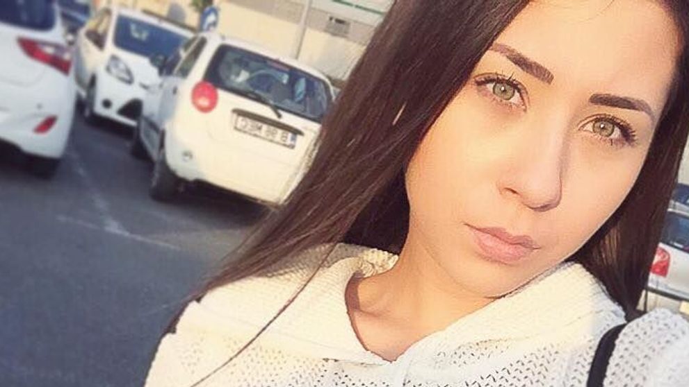 Pe Nicole Cherry o stie toata lumea, insa putini au vazut-o pe sora ei. Vezi cat de frumoasa este Carla Ghinea