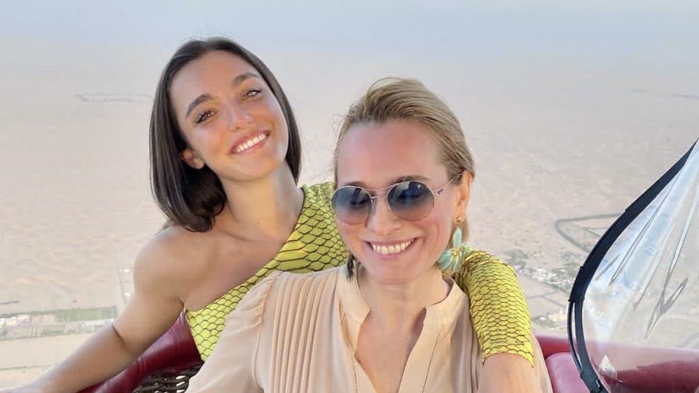 Andreea Esca și Alexia, fiica ei, vacanță de neuitat în Dubai: Au zburat cu balonul și s-au plimbat cu yachtul