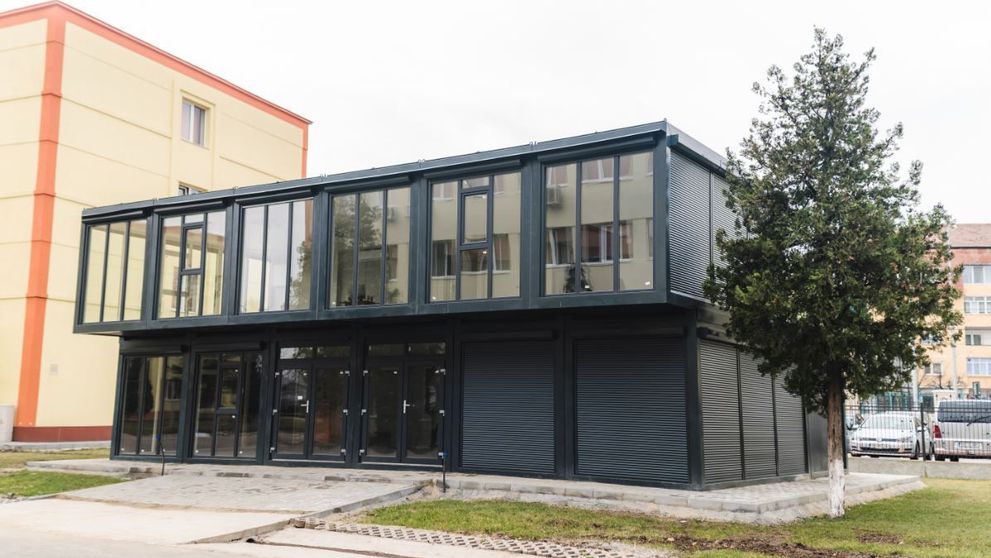 (P) Clădire modulară unică, dotată cu cele mai noi sisteme tehnologice la Academia Forțelor Terestre din Sibiu