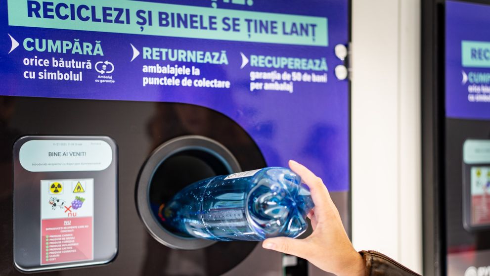 (P) Curios să afli cum îți recuperezi garanția de 50 de bani aferentă Sistemului de Garanție-Returnare în Carrefour?