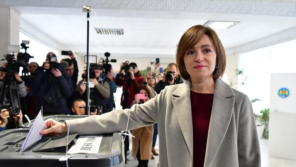 Reacțiile românilor după ce Maia Sandu a intrat în turul doi pentru prezindențiale. „Mi-aș dori mult un președinte ca dumneavoastră și pentru noi”