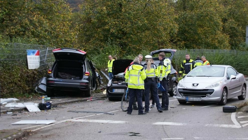 Detalii sfâșietoare în cazul mamei cu doi copii, uciși de șoferul unui Audi, pe trotuar! Ce s-a descoperit în locul accidentului și cum au reacționat polițiștii