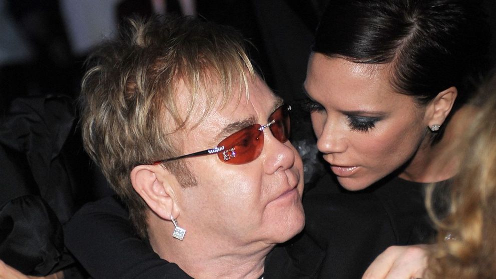 Victoria Beckham, către Elton John: „Am renunțat la muzică din cauza ta”