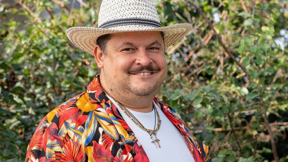Mihai Bobonete a prăjit cartofi lângă rulotă, pe platoul de filmare „Las Fierbinți”. Reacția lui Rait: „Ah, ce-o să mai mâncăm acum, abia aștept”