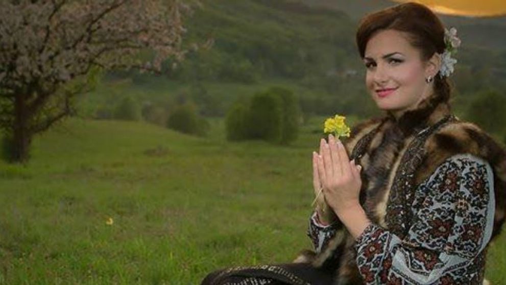 VIDEO Fiica Vioricăi Macovei, în videoclip la doar 1 an