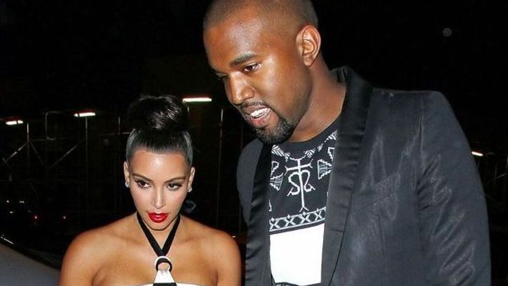 Kim Kardashian si Kanye West au aflat sexul copilului lor care se va naste in iulie si sunt 