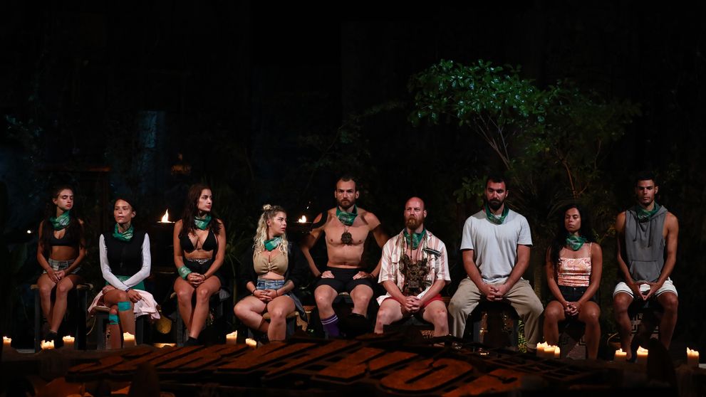 Mocnește tensiunea la Survivor România: „Toți sunt niște perverși și niște prefăcuți! Toți se pupă în față și pe la spate se bârfesc!”