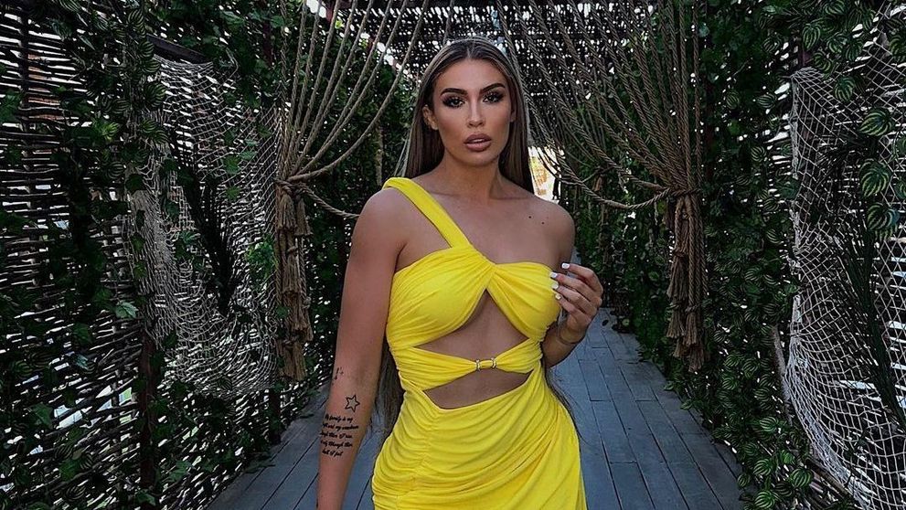 Fiica Anamariei Prodan, siluetă de supermodel la mare. Cum s-a afișat Sarah la plajă și într-un club de fițe