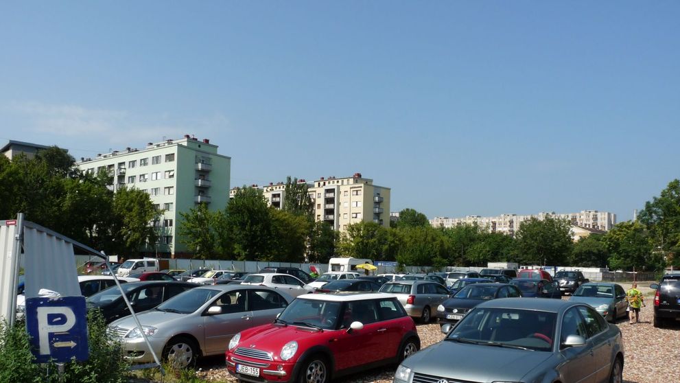 Premiera in Bucuresti: Parcari gratuite pentru cei care nu folosesc masinile pe timpul iernii. Care sunt conditiile pentru obtinerea lor