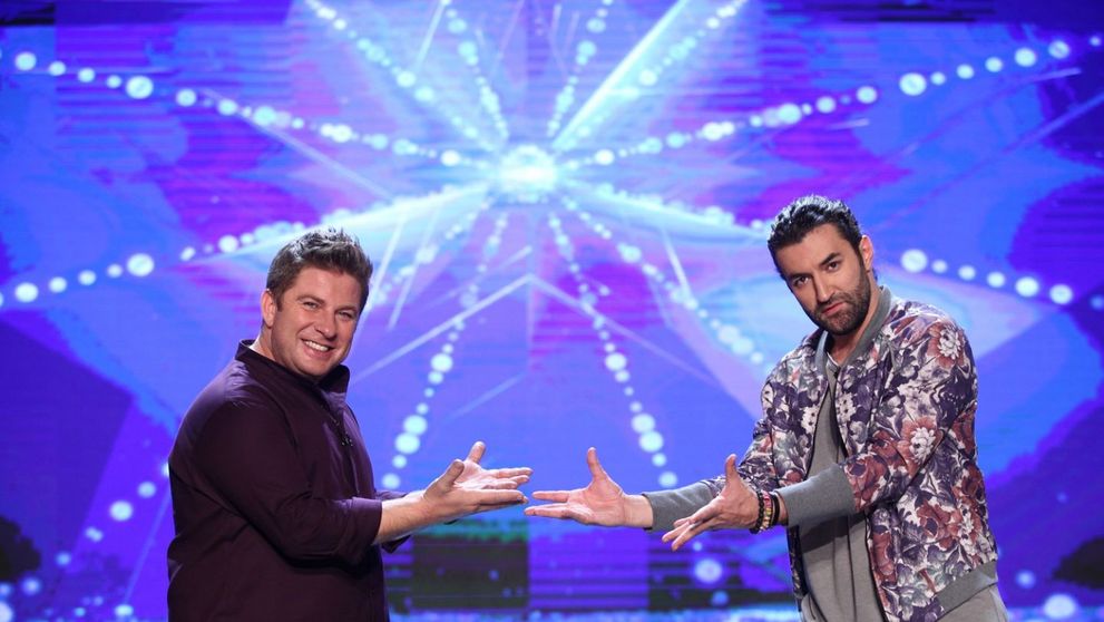 Romanii au talent, lider absolut de audienta! Smiley si Pavel Bartos au apasat al doilea Golden Buzz al sezonului