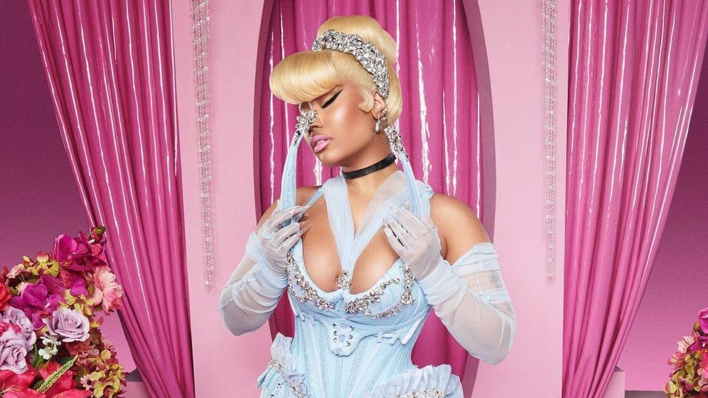 Nicki Minaj, o Cenușăreasă atipică! Cum s-a costumat artista de Halloween