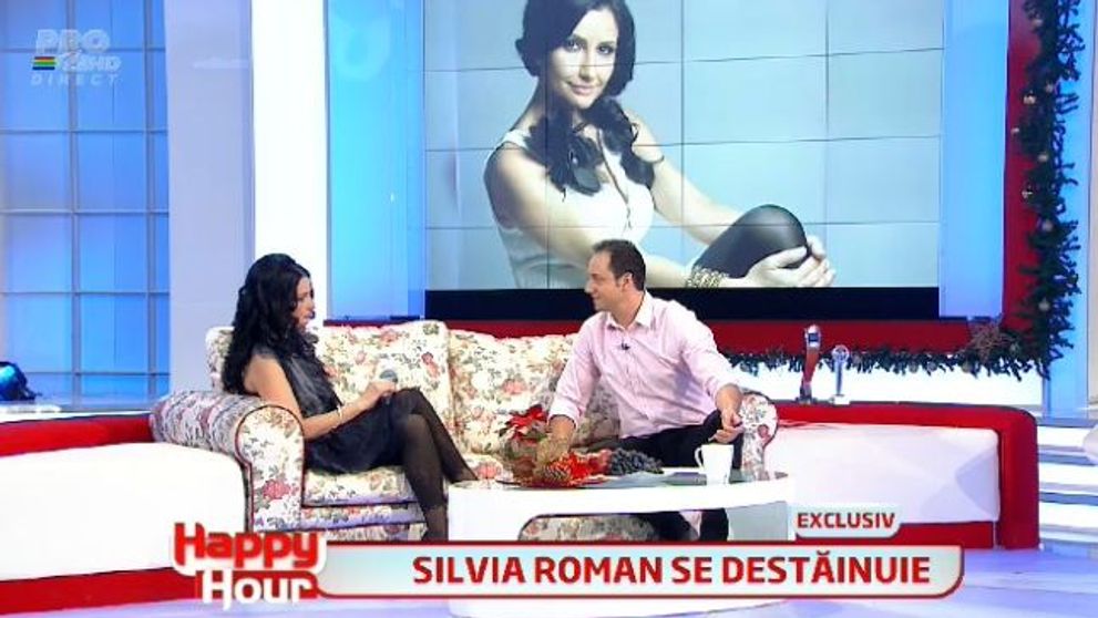 Silvia Chifiriuc, sotia lui Petre Roman, se relanseaza in muzica. Ascult-o cantand la 
