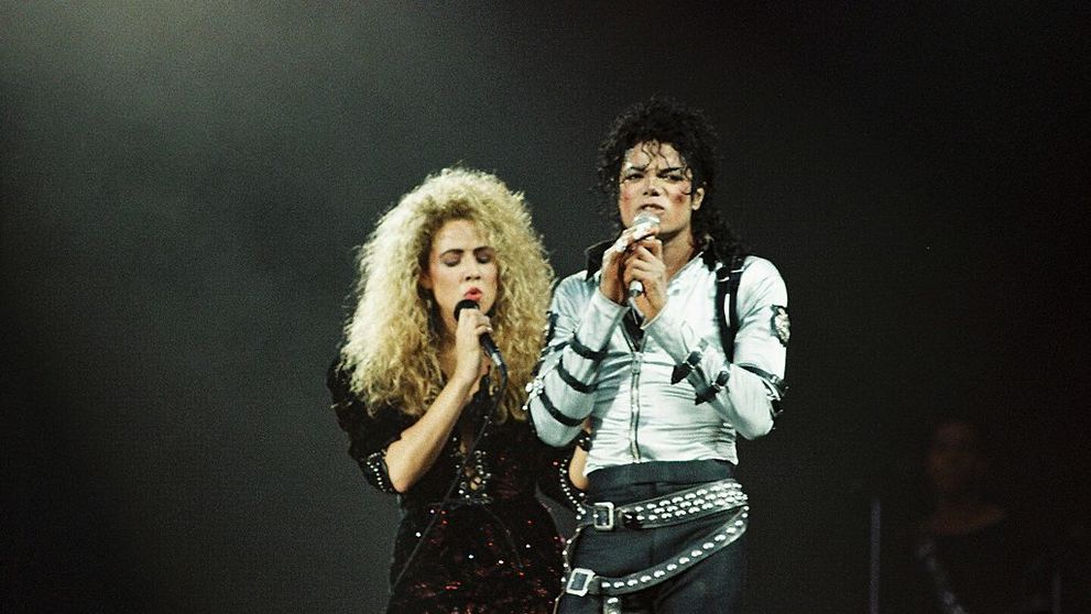 Sheryl Crow face noi dezvăluiri despre Michael Jackson. Ce scene a surprins când cânta cu el în turneu