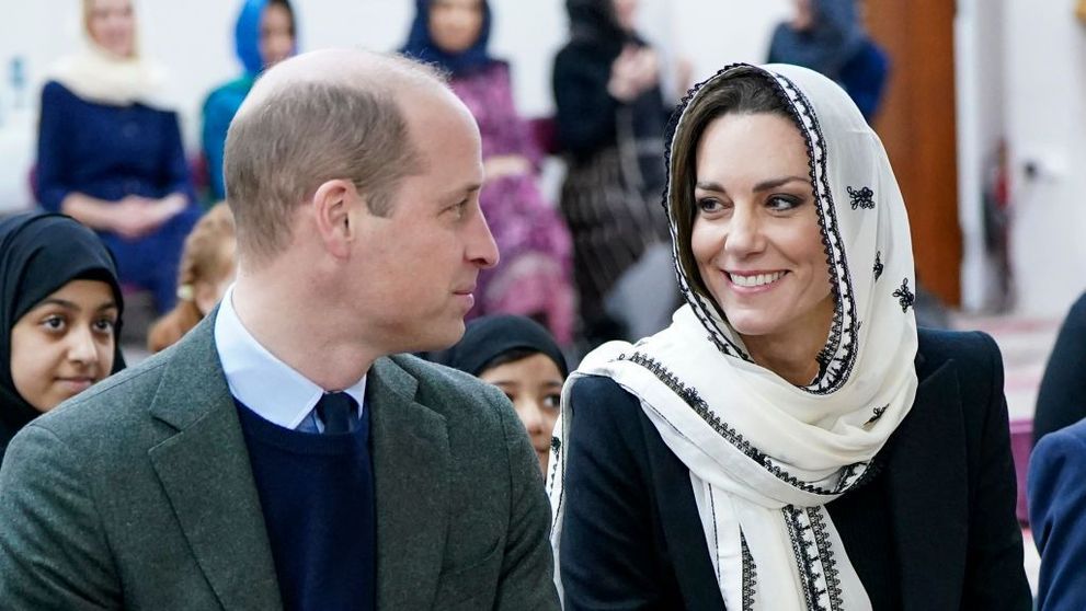 Moment jenant pentru Kate Middleton. Ce a pățit prințesa la întâlnirea cu un oficial musulman