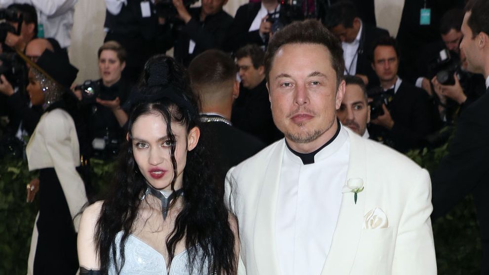 Grimes, mesaj disperat pe rețelele de socializare pentru Elon Musk. Artista cu care miliardarul are 3 copii îi aduce acuzații șocante: „Îmi pare rău să fac acest lucru în mod public”