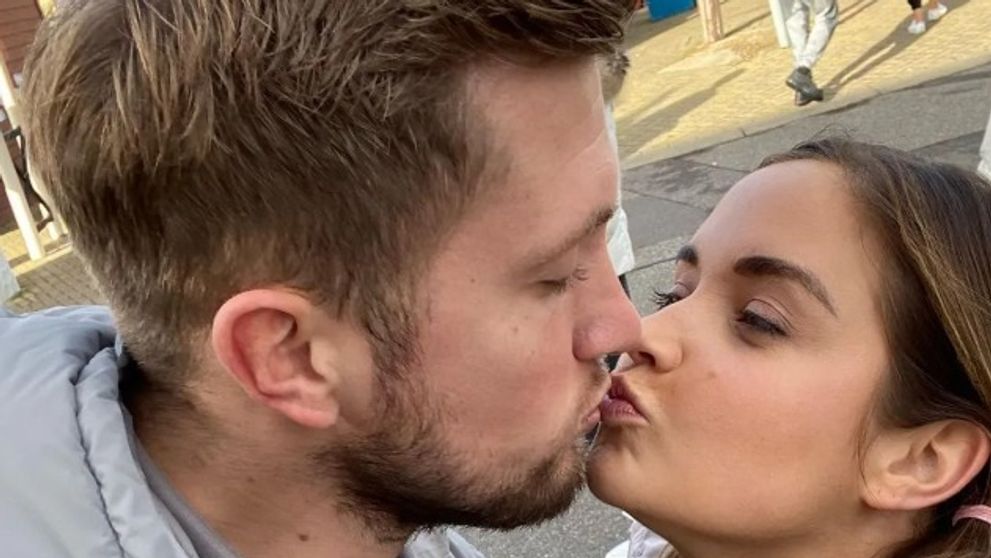 După 13 ani de relație, două fiice și nenumărate zvonuri de infidelitate, Jacqueline Jossa și Dan Osborne s-au despărțit! Primele detalii: „Este suficient!”