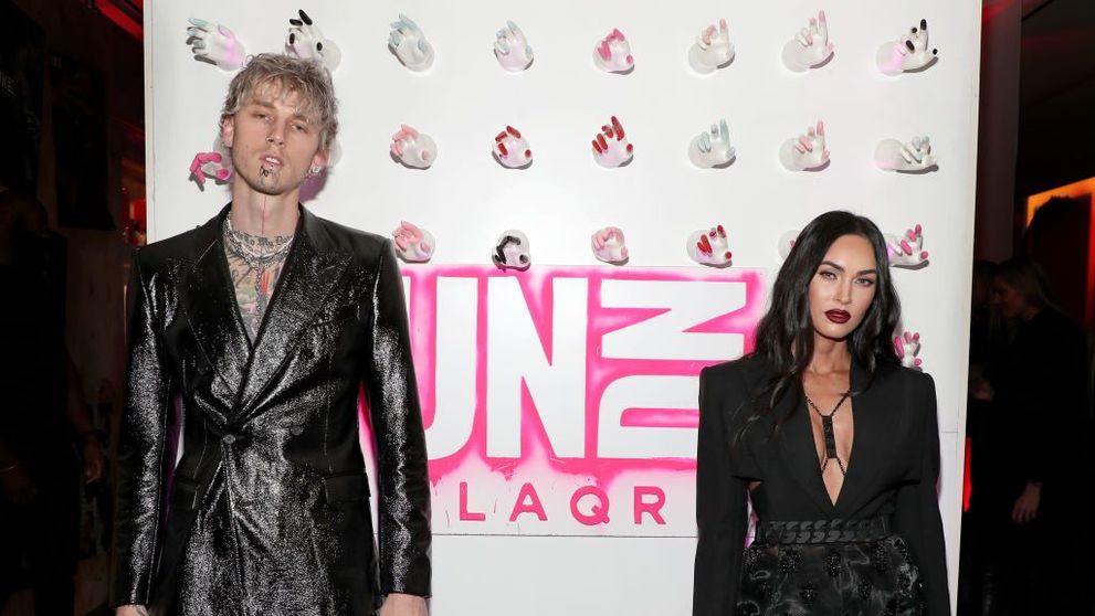 Mereu șochează cu aparițiile lor! Cum s-au prezentat Megan Fox și Machine Gun Kelly la cel mai recent eveniment