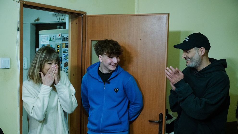 Un adolescent care a rămas fără ambii părinți se va întâlni, diseară, cu echipa Visuri la cheie: „Să începem un nou capitol pentru un om care are nevoie să trăiască o viață nouă”