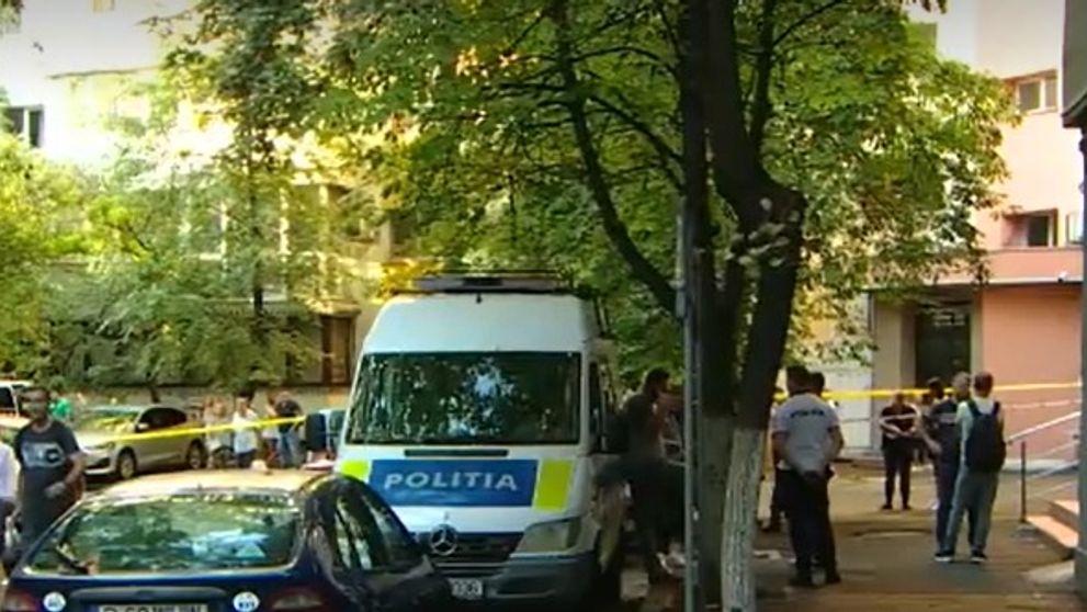 Principalii suspecți în cazul triplei crime din București au fost reținuți! Ce spun vecinii: „Unul are probleme cu droguri”