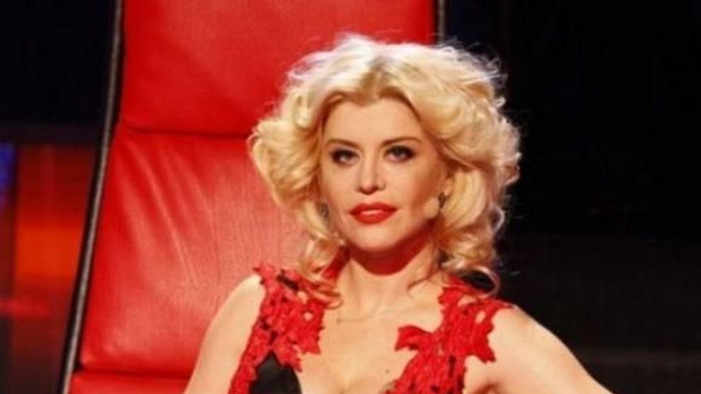 Loredana Groza, diva pe scena si in viata personala. Cine e barbatul care ii este alaturi de 16 ani