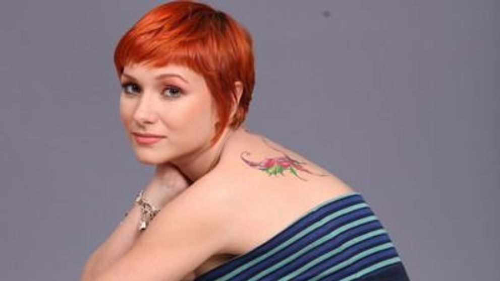 Veverita Alina de la “Happy Hour” este fan al trupei Paramore: organizeaza un concert tribut