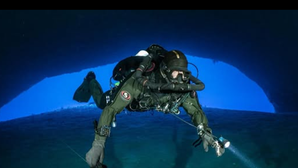 Primele imagini tulburătoare din ”peștera rechinilor”, din Maldive, acolo unde au murit cei cinci turiști italieni. Ce au găsit scafandri
