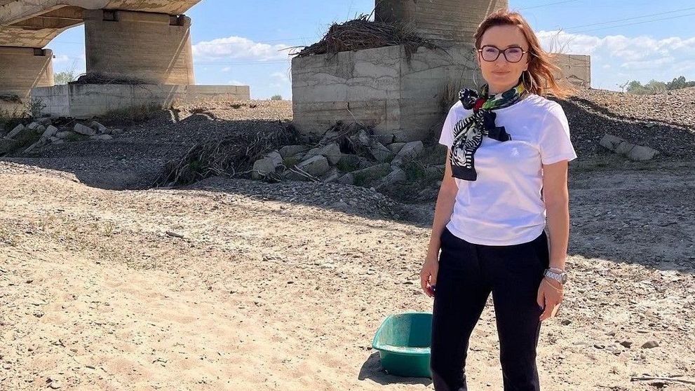 Podurile noastre toate, o anchetă semnată de Paula Herlo, la România, te iubesc!